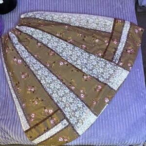 🌼 Carefree Fashions Floral Lace Maxi Skirt – One Size (Fits ~S–XL) 🌼